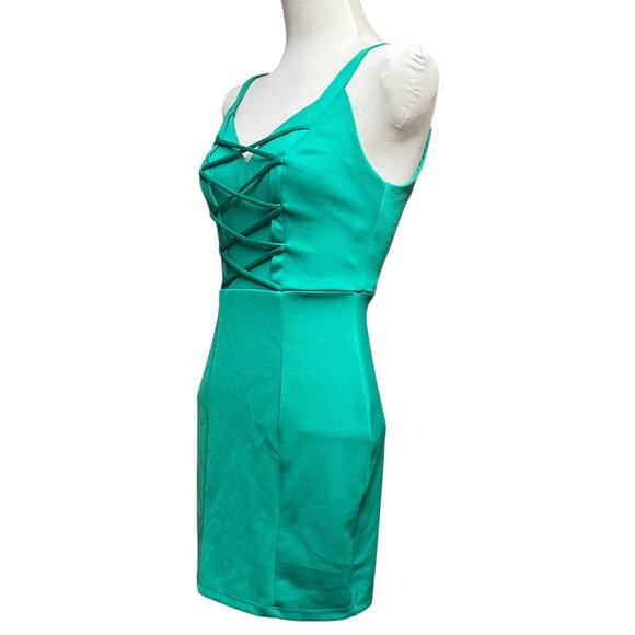 B. Darlin Criss Cross Mini Dress Green 7/8 - Picture 3 of 6